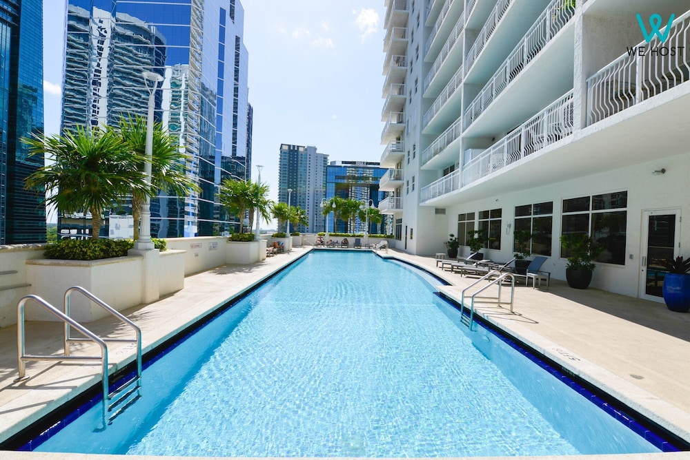 Rooftop pool