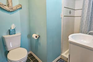 thumbnail: Bathroom