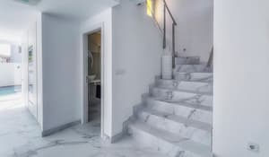 thumbnail: Interior