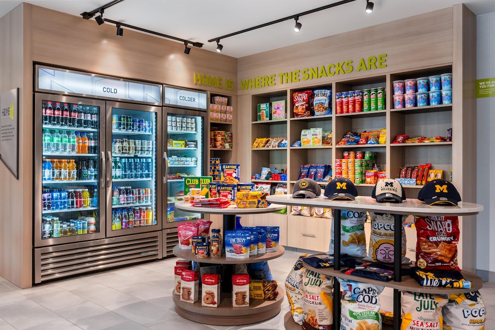 Snack bar