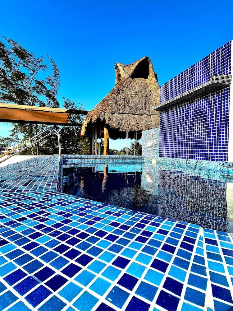 Rooftop pool