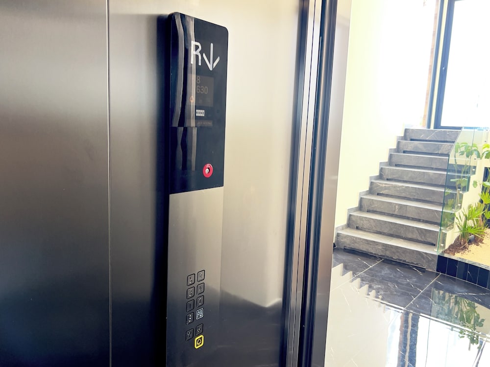 Elevator