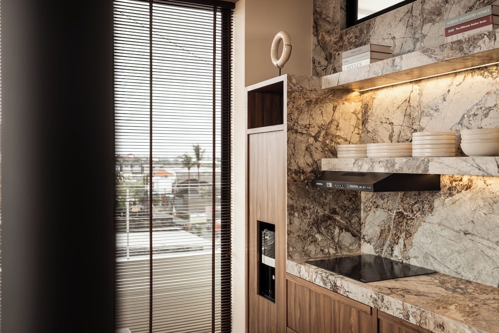 Private kitchenette