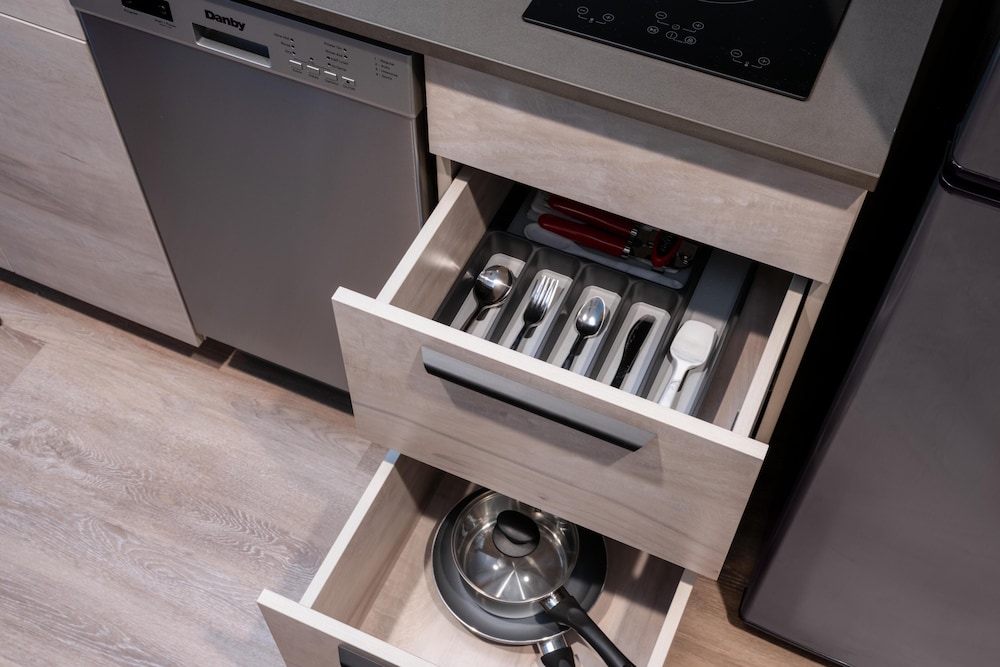 Private kitchenette