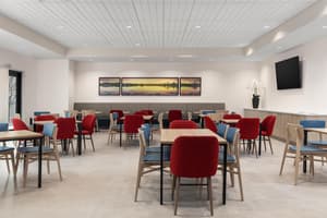 thumbnail: Breakfast area