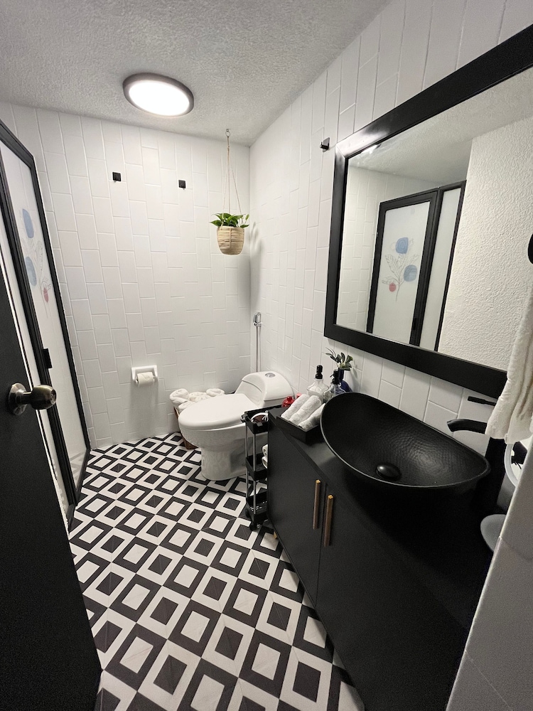 Bathroom shower