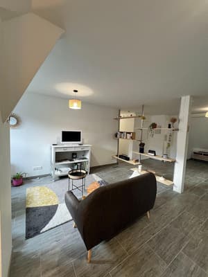 thumbnail: Living room