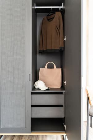 thumbnail: Interior