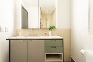 thumbnail: Bathroom