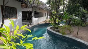 thumbnail: Pool
