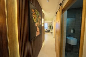 thumbnail: Front of property