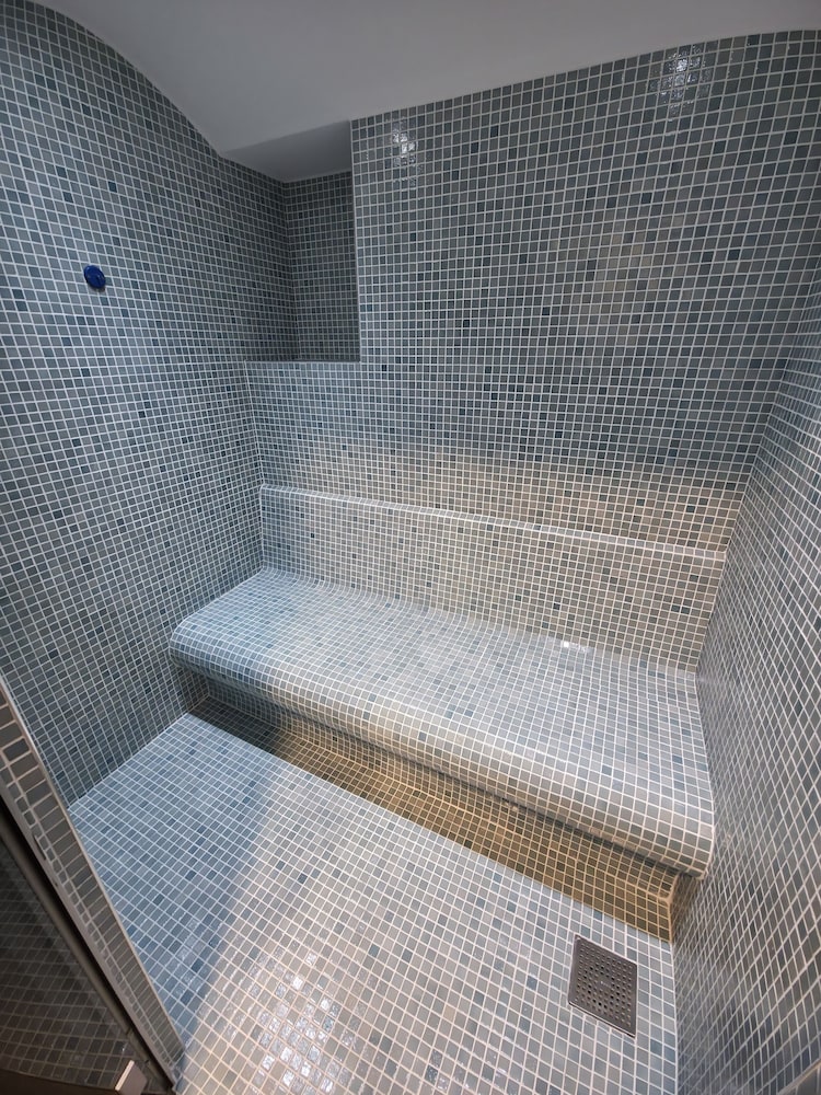 Steam room