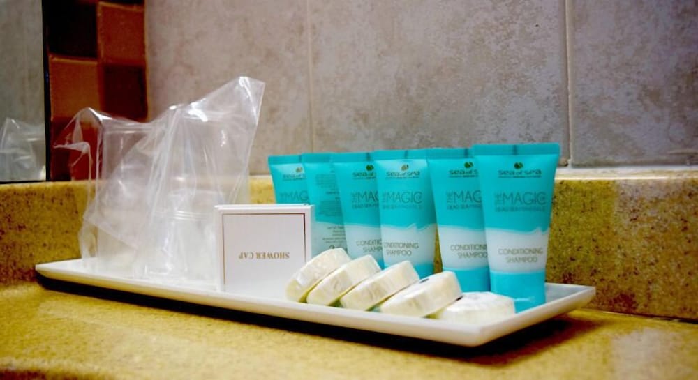 Bathroom amenities