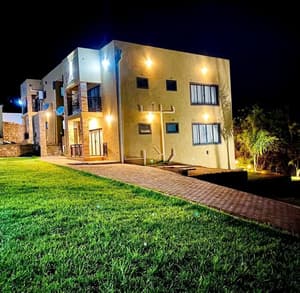 thumbnail: Exterior