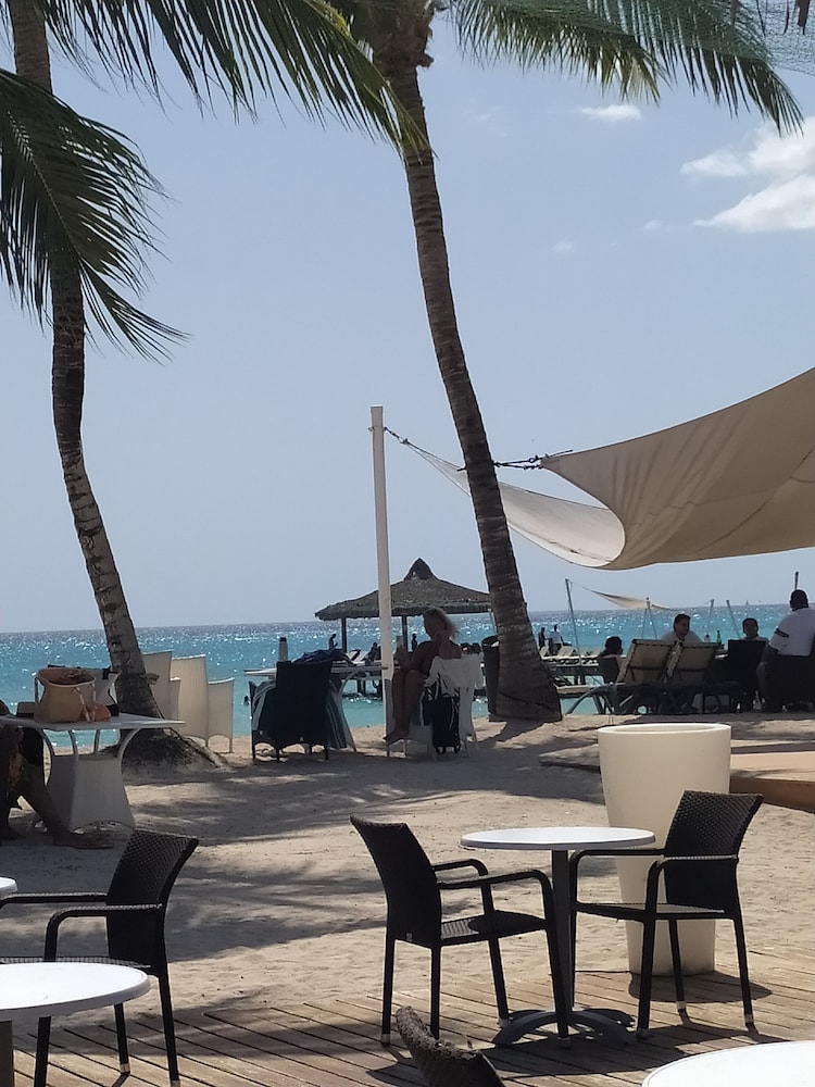 Beach bar