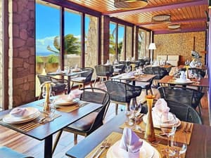 thumbnail: Restaurant