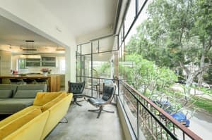 thumbnail: Interior