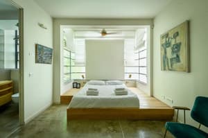thumbnail: Interior