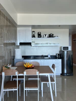 thumbnail: In-room dining