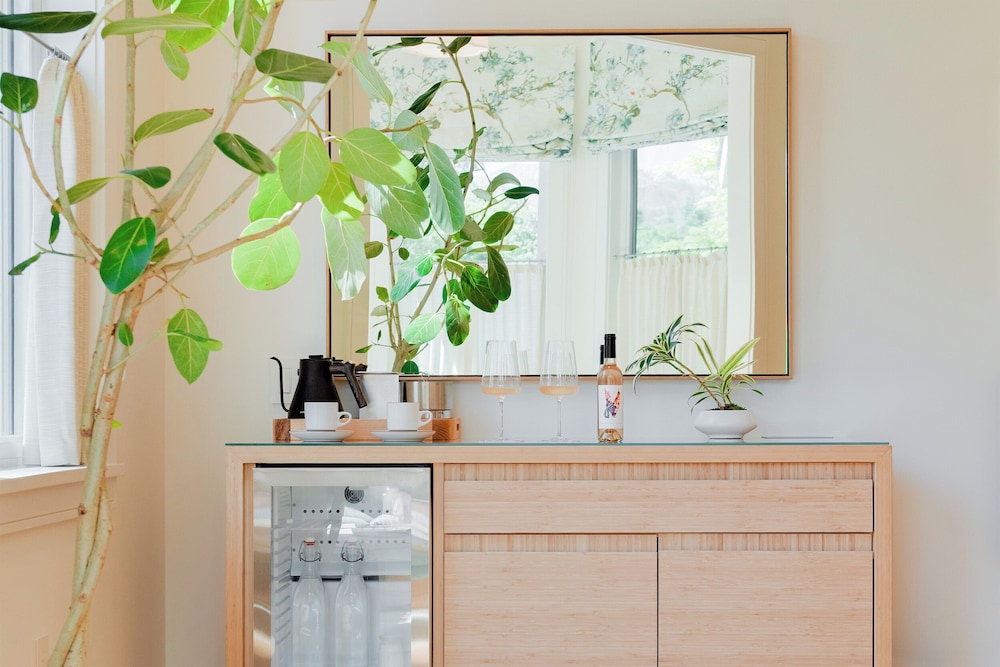 Minibar