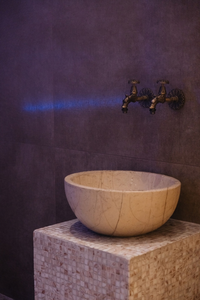 Steam room