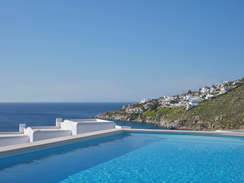 Rooftop pool
