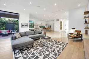 thumbnail: Interior