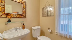 thumbnail: Interior