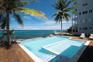 thumbnail: Outdoor pool