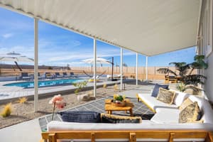 thumbnail: Interior