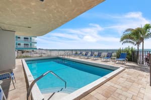thumbnail: Pool