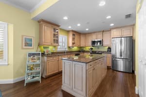 thumbnail: Private kitchen