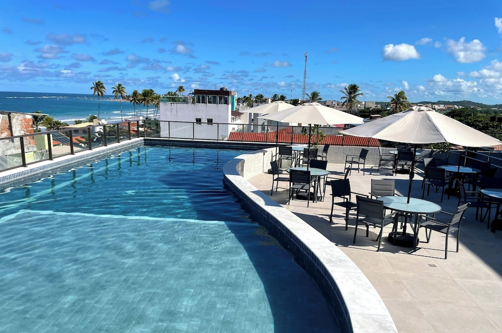 Rooftop pool