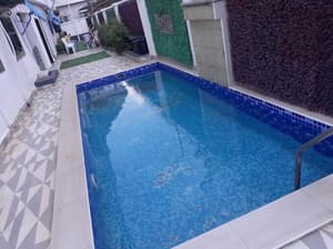 thumbnail: Outdoor pool