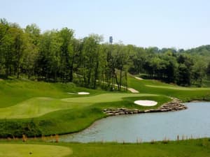 thumbnail: Golf