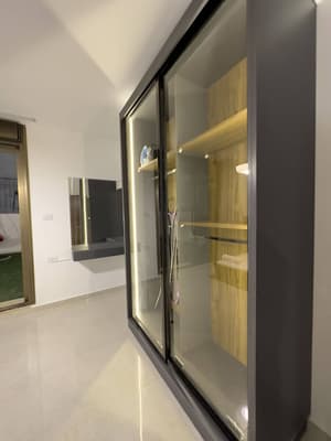 thumbnail: Interior