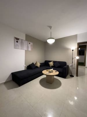 thumbnail: Interior