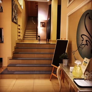 thumbnail: Interior entrance