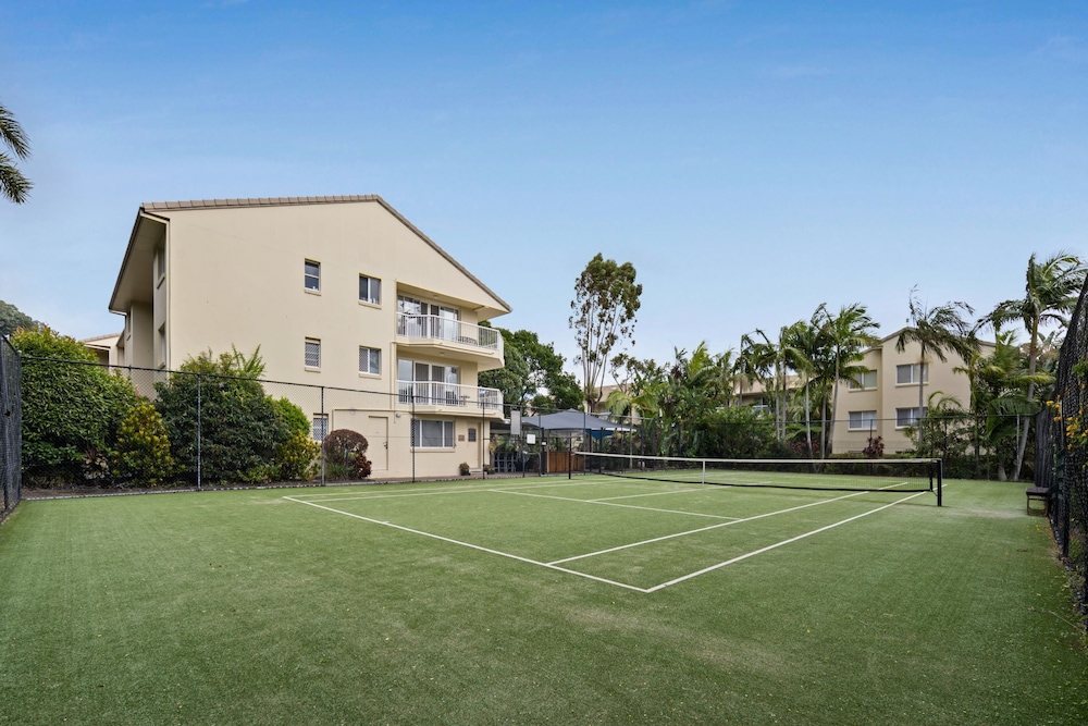 Tennis court