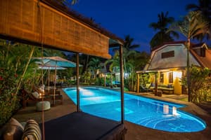 thumbnail: Pool