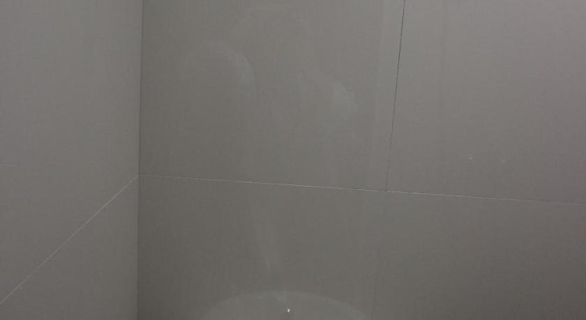 525306874.jpg
