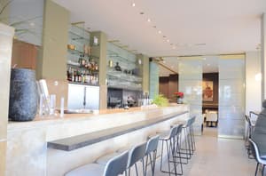 thumbnail: Bar (on property)
