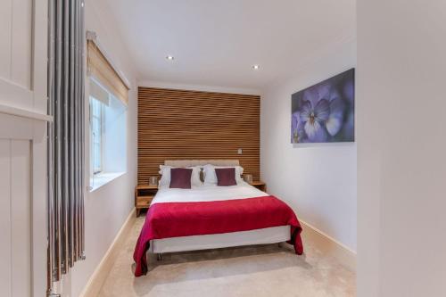 496285340.jpg