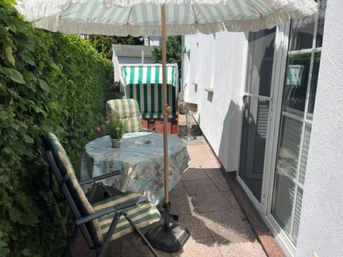 876751014.jpg