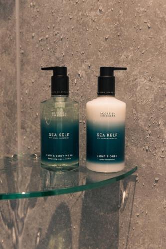 818866484.jpg