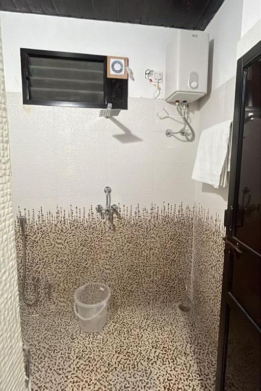 a42e45ba4cf83a56e9b2ada25ea710bd.jpg