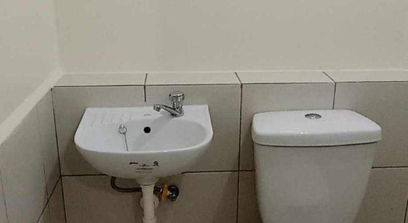 582296303.jpg
