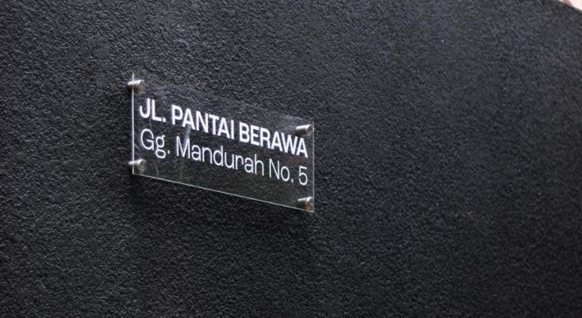 668016299.jpg