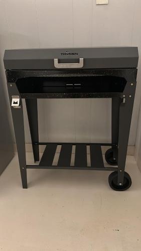 703561845.jpg
