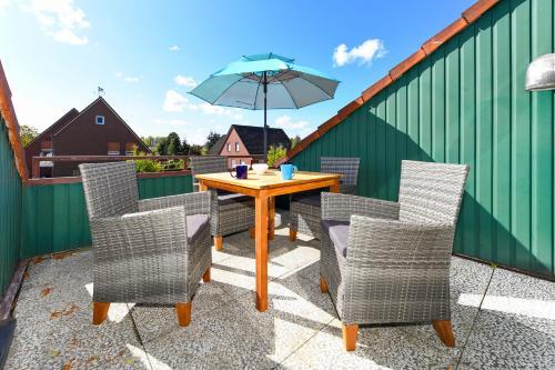 832349362.jpg